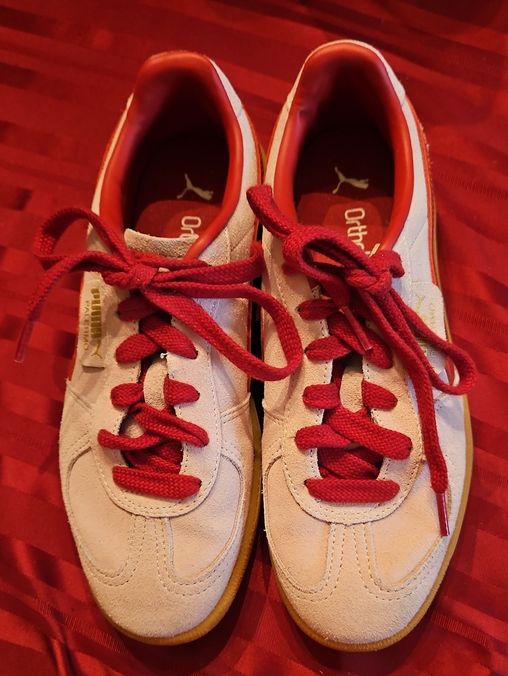 Puma Women light pink Suede Sneakers with Red Laces